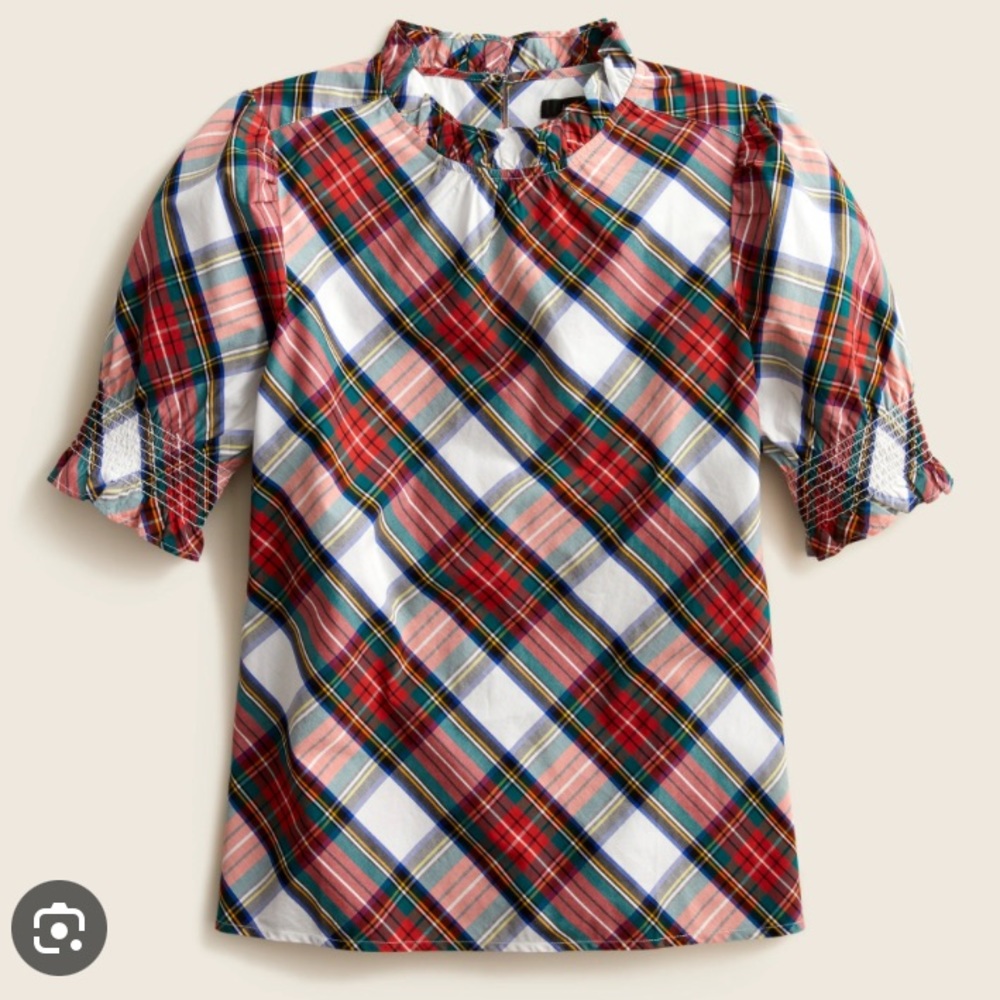 Plaid Jcrew…great condition…I feel it runs small…only reason to selling!
